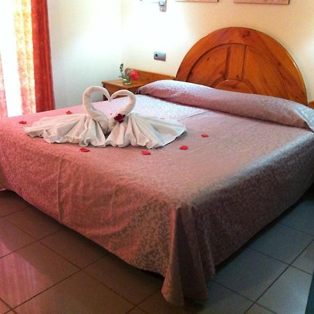 Hotel El Pinche de Oro Benicarló Habitación foto